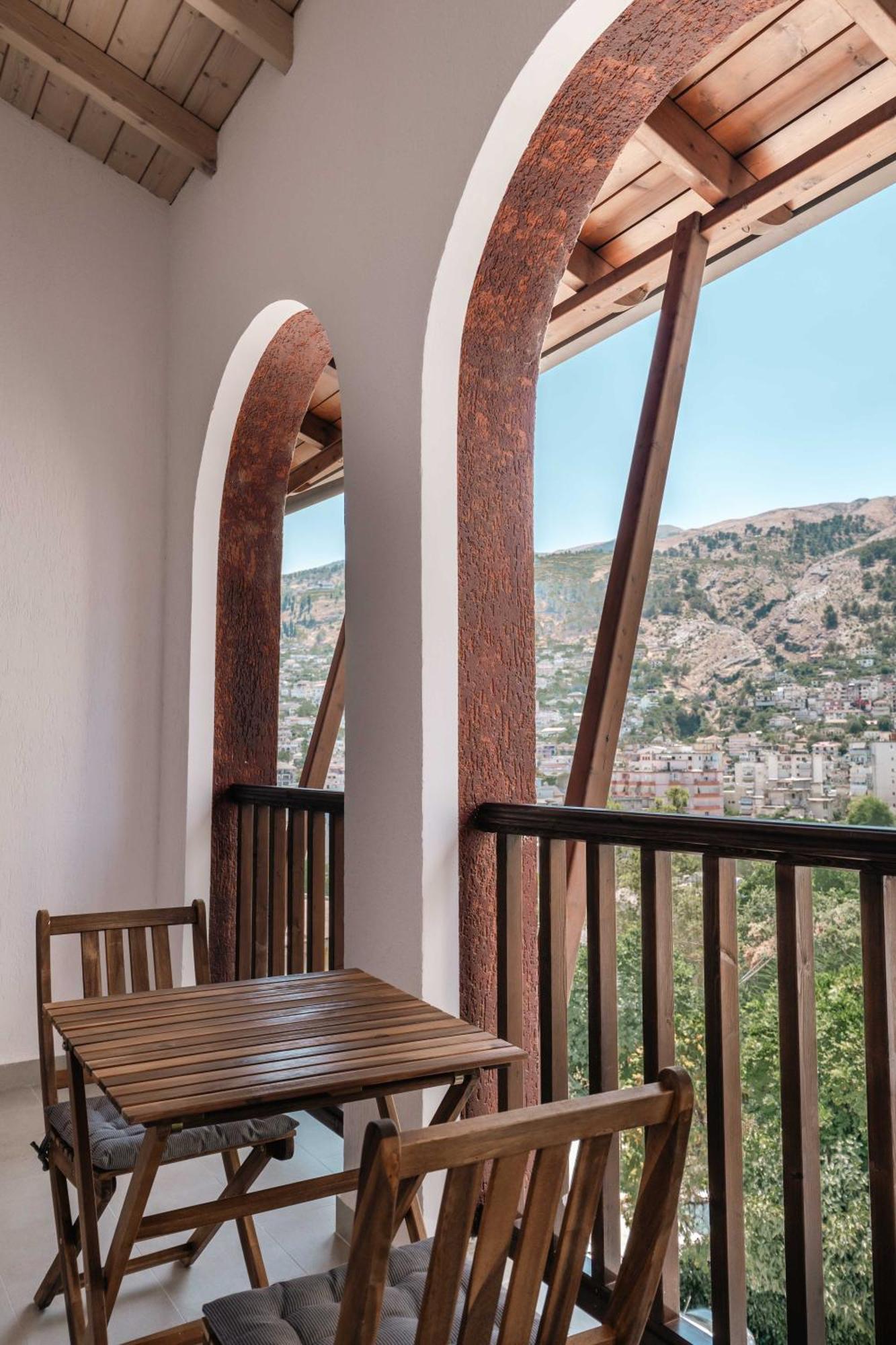 Sharm Luxury Gjirokastër